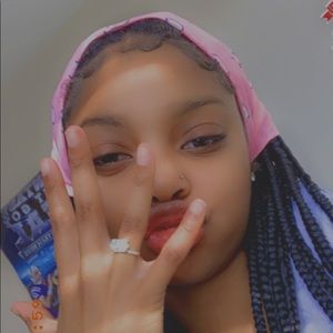 Meet your Posher, Rae